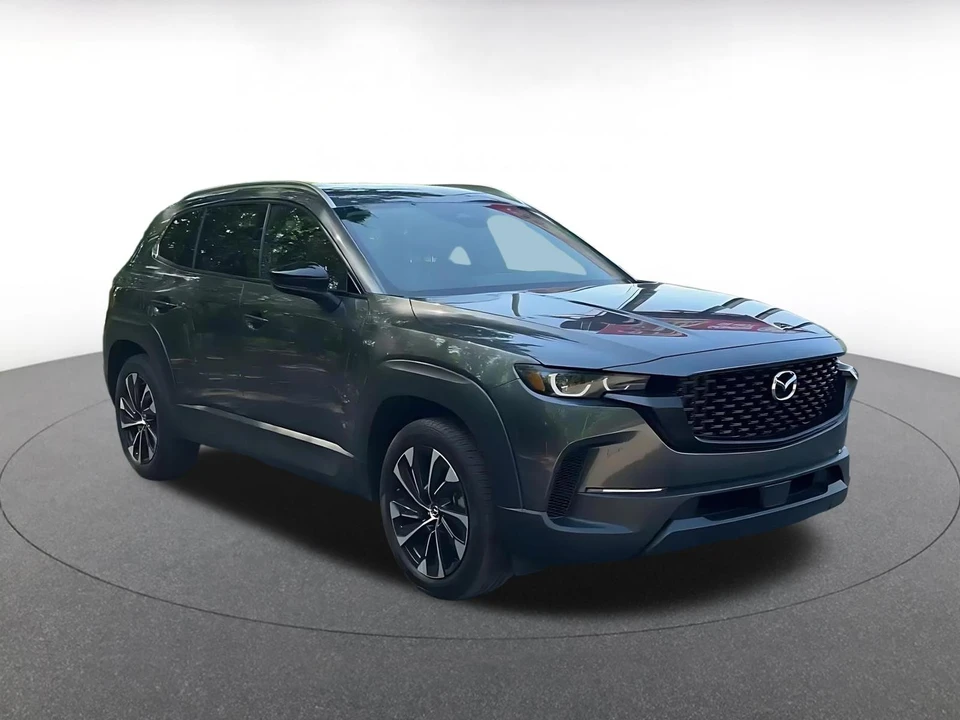 2025 Mazda CX-50 - Image 3 of 31