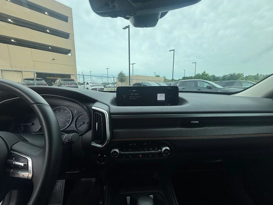 2025 Mazda CX-50 - Image 30 of 31