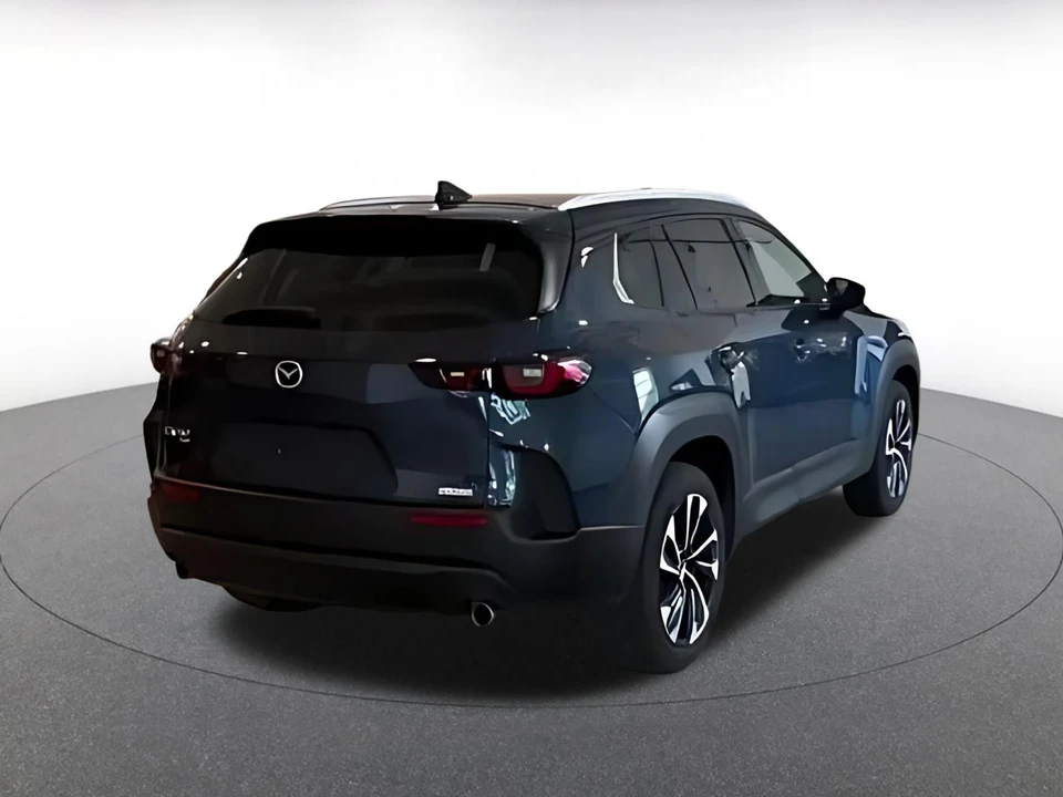 2025 Mazda CX-50 - Image 13 of 31