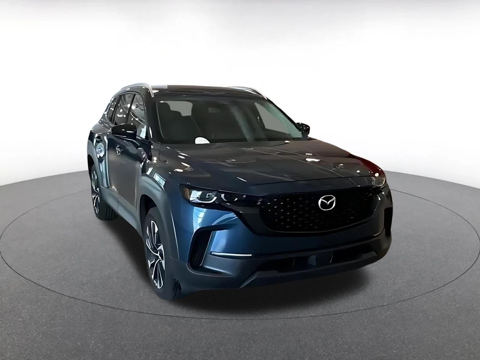 2025 Mazda CX-50 - Image 3 of 31