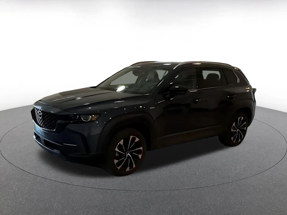 2025 Mazda CX-50 - Image 5 of 31