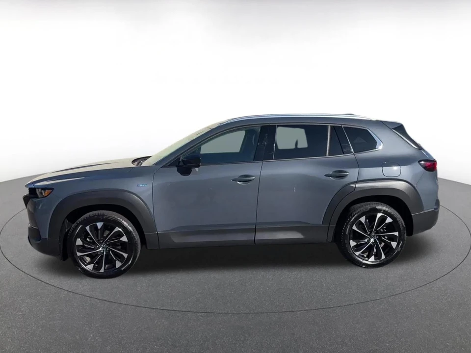 2025 Mazda CX-50 - Image 11 of 31