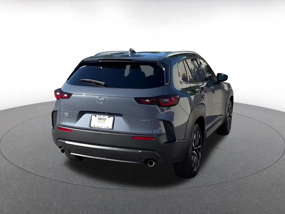 2025 Mazda CX-50 - Image 14 of 31