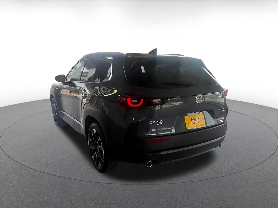 2025 Mazda CX-50 - Image 9 of 31