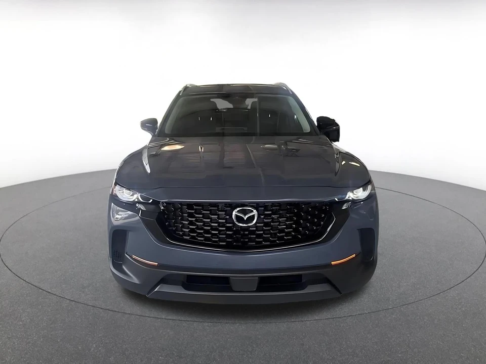 2025 Mazda CX-50 - Image 4 of 31
