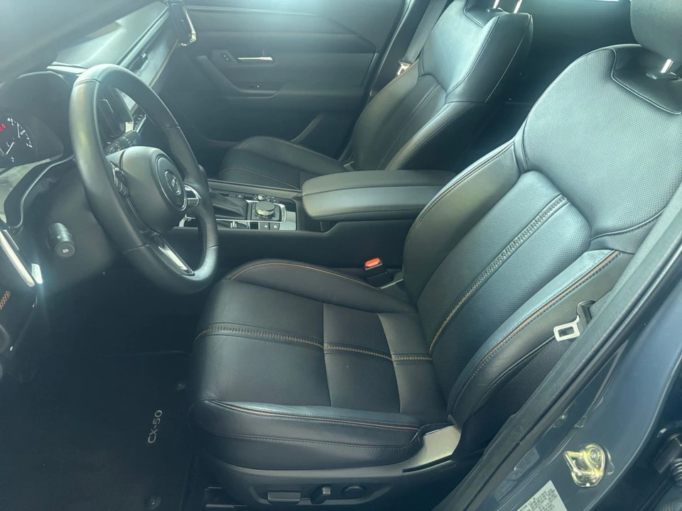2025 Mazda CX-50 - Image 24 of 31