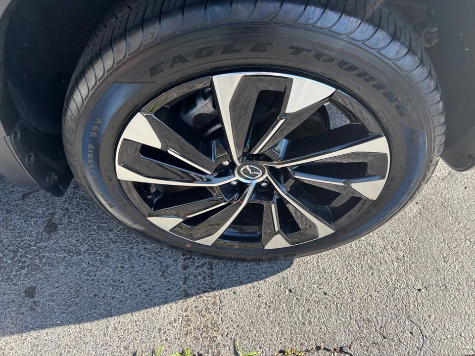 2025 Mazda CX-50 - Image 26 of 31