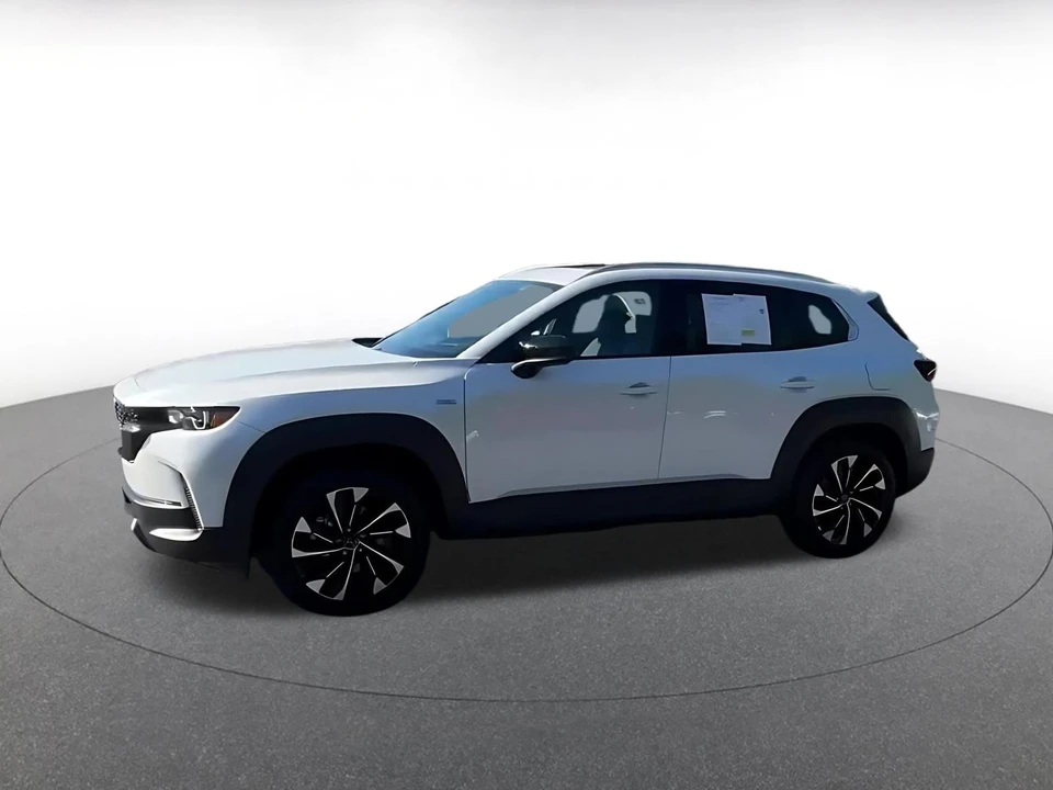 2025 Mazda CX-50 - Image 9 of 31