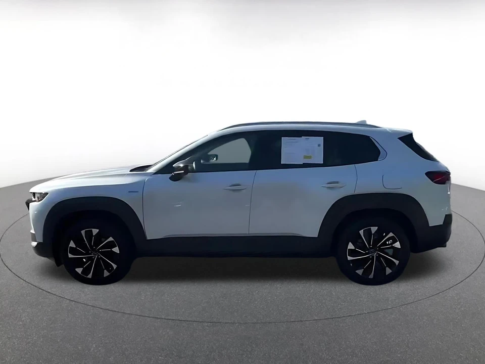 2025 Mazda CX-50 - Image 11 of 31