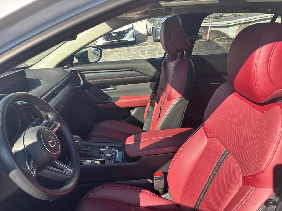 2025 Mazda CX-50 - Image 31 of 31