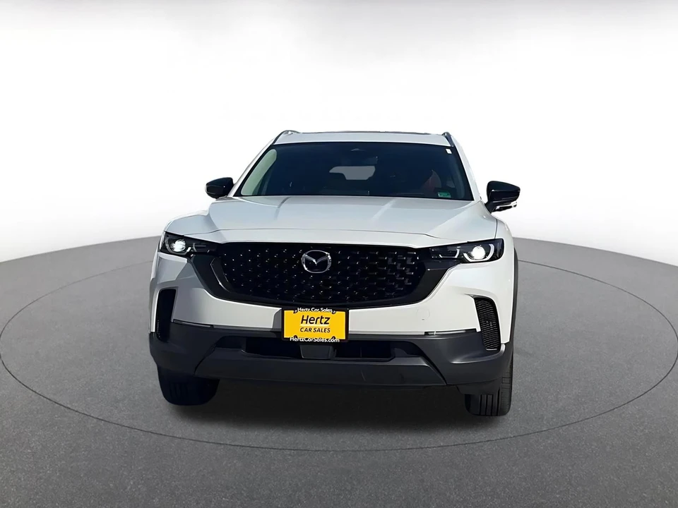 2025 Mazda CX-50 - Image 4 of 31