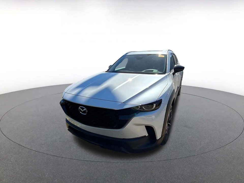 2025 Mazda CX-50 - Image 4 of 10