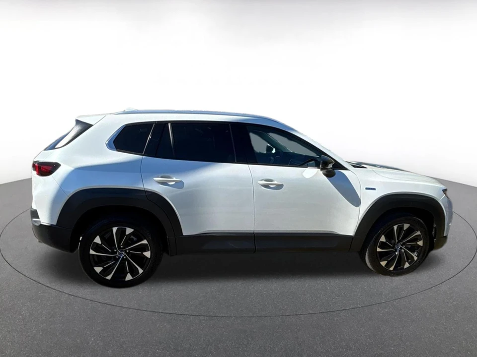 2025 Mazda CX-50 - Image 10 of 10