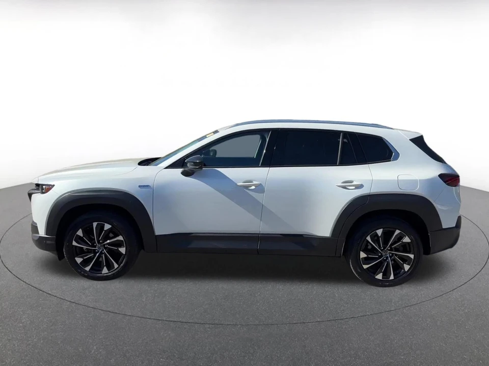2025 Mazda CX-50 - Image 6 of 31