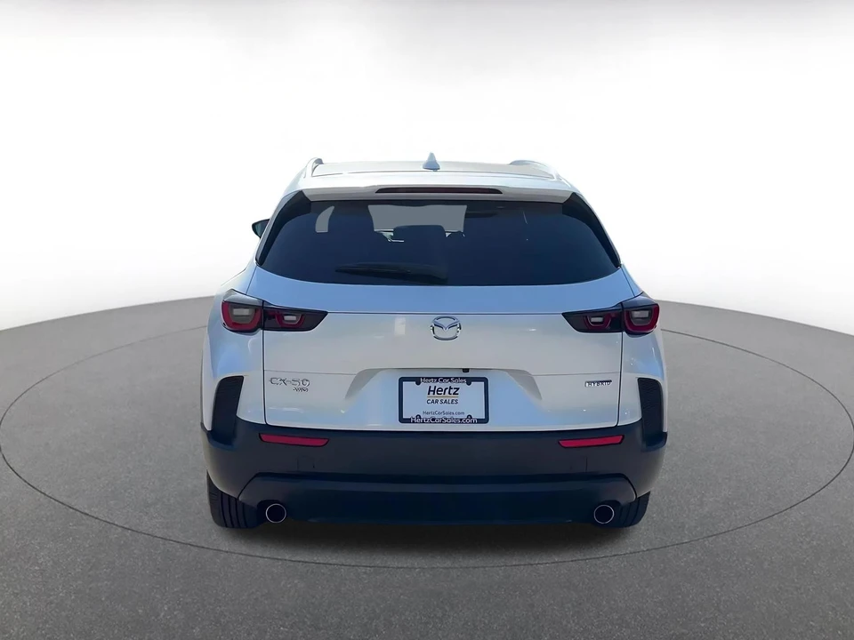 2025 Mazda CX-50 - Image 9 of 31