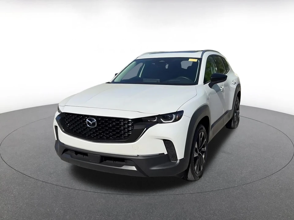 2025 Mazda CX-50 - Image 4 of 31