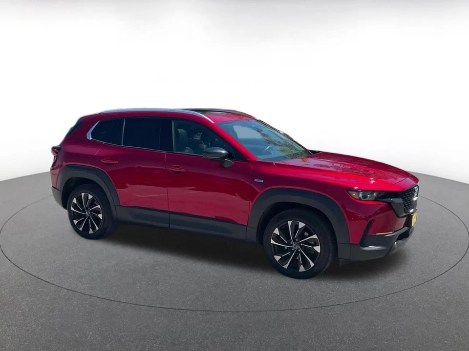 2025 Mazda CX-50 - Image 2 of 31