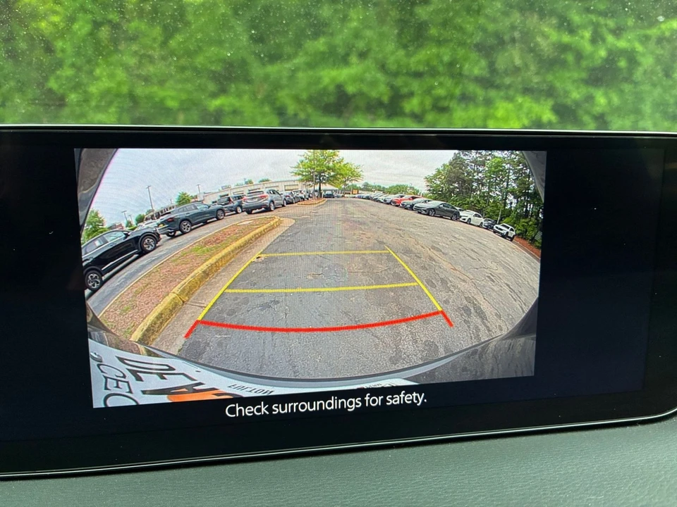 2025 Mazda CX-50 - Image 23 of 31