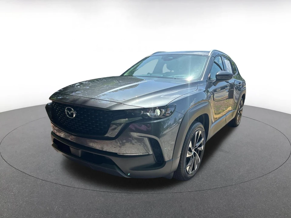 2025 Mazda CX-50 - Image 8 of 31