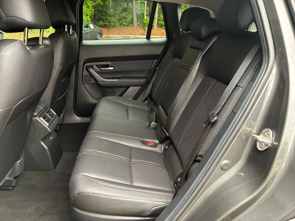 2025 Mazda CX-50 - Image 24 of 31