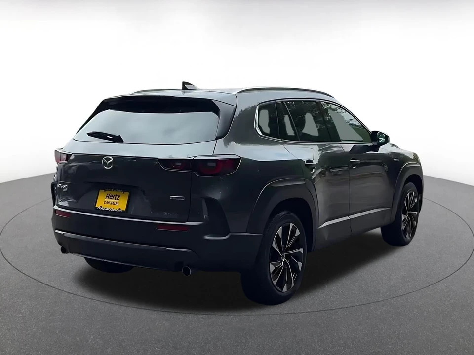 2025 Mazda CX-50 - Image 18 of 31