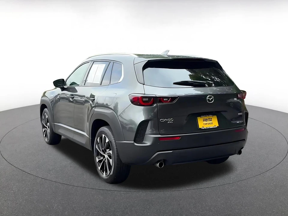 2025 Mazda CX-50 - Image 15 of 31