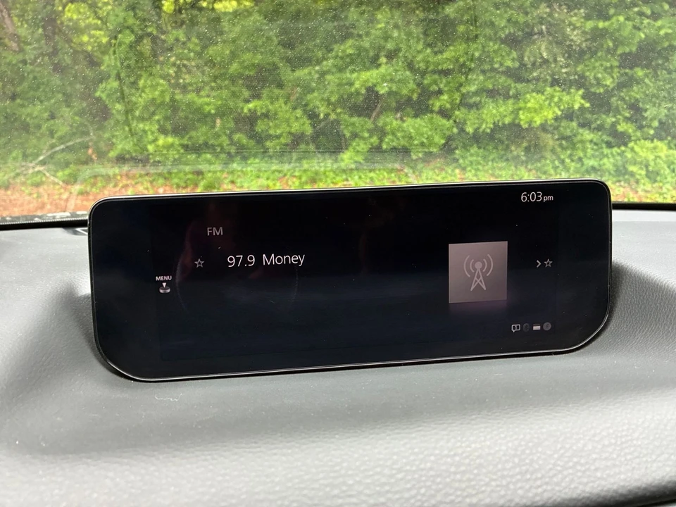 2025 Mazda CX-50 - Image 27 of 31