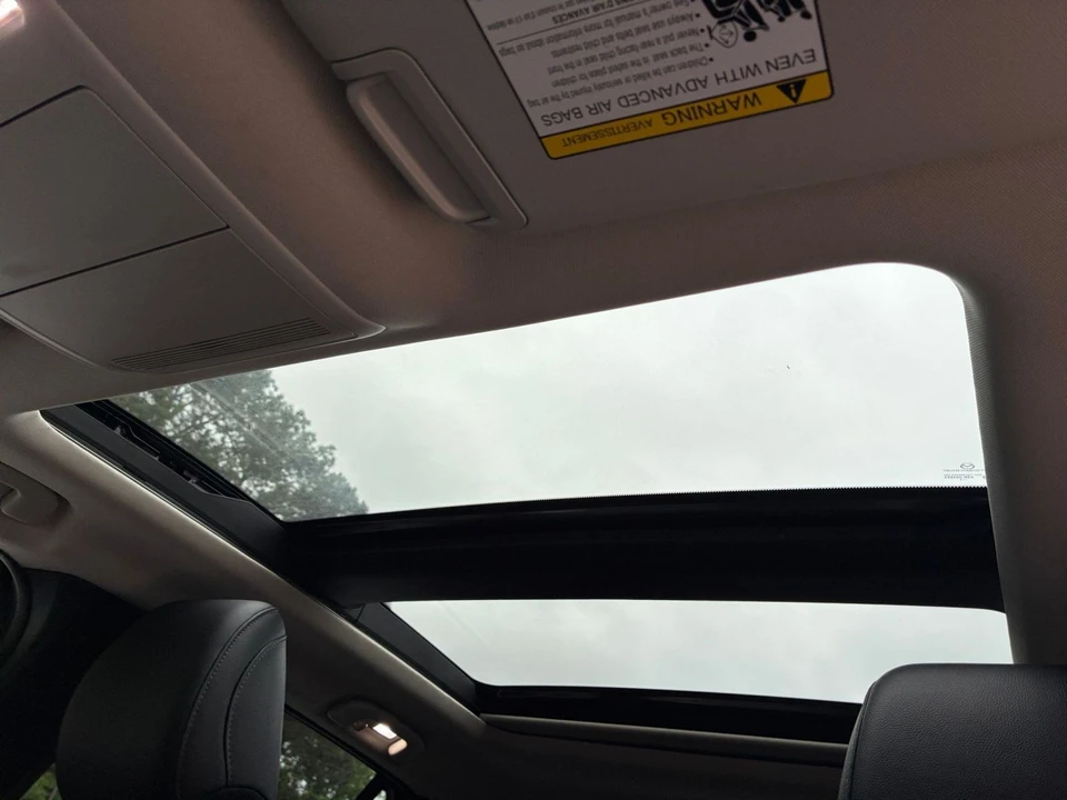 2025 Mazda CX-50 - Image 27 of 31