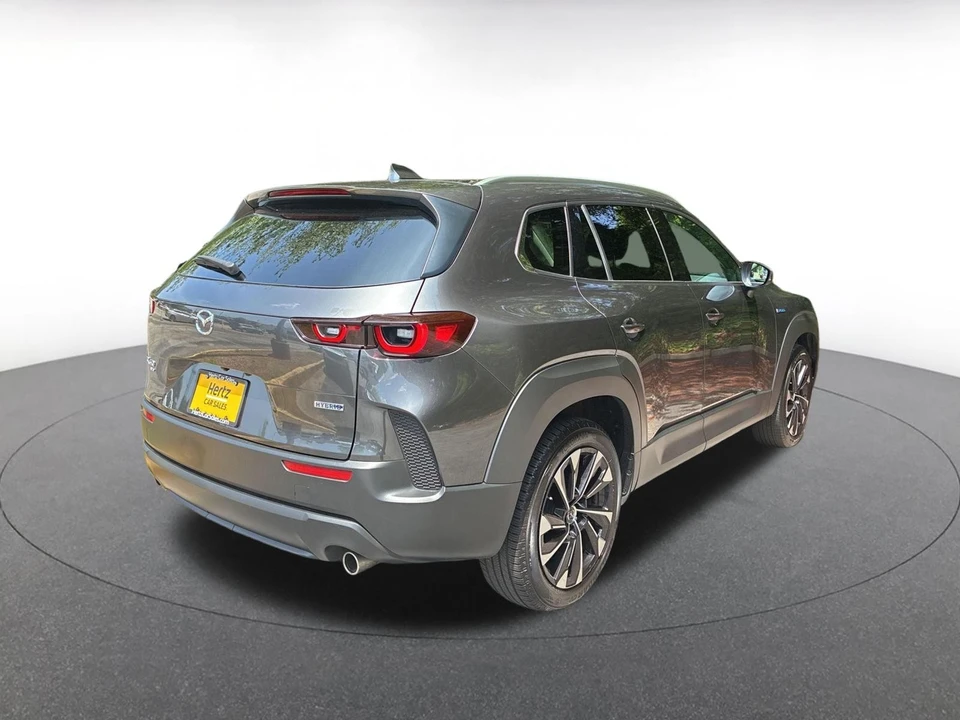 2025 Mazda CX-50 - Image 20 of 31