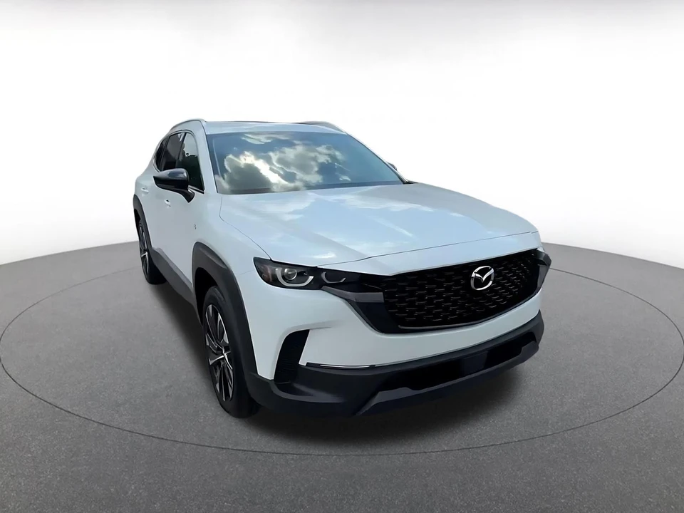 2025 Mazda CX-50 - Image 3 of 31