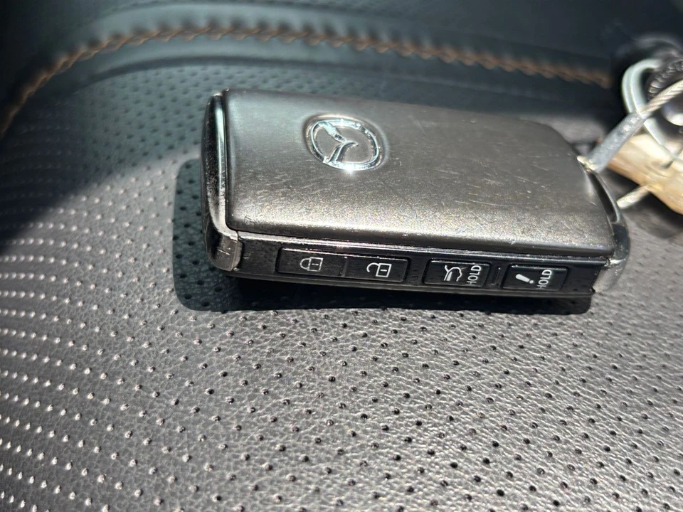 2025 Mazda CX-50 - Image 22 of 31