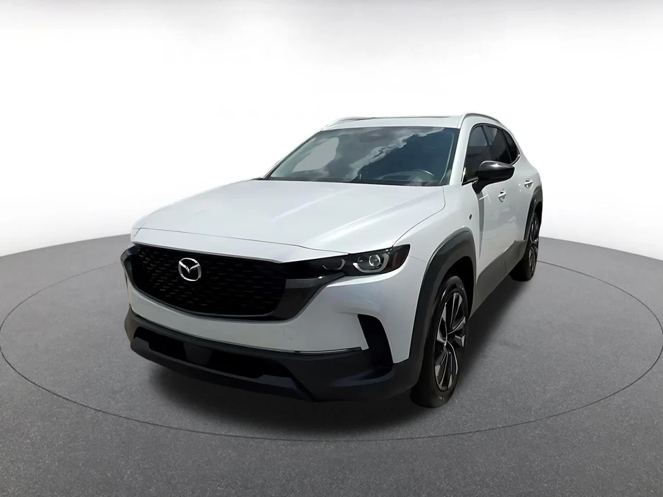 2025 Mazda CX-50 - Image 7 of 31