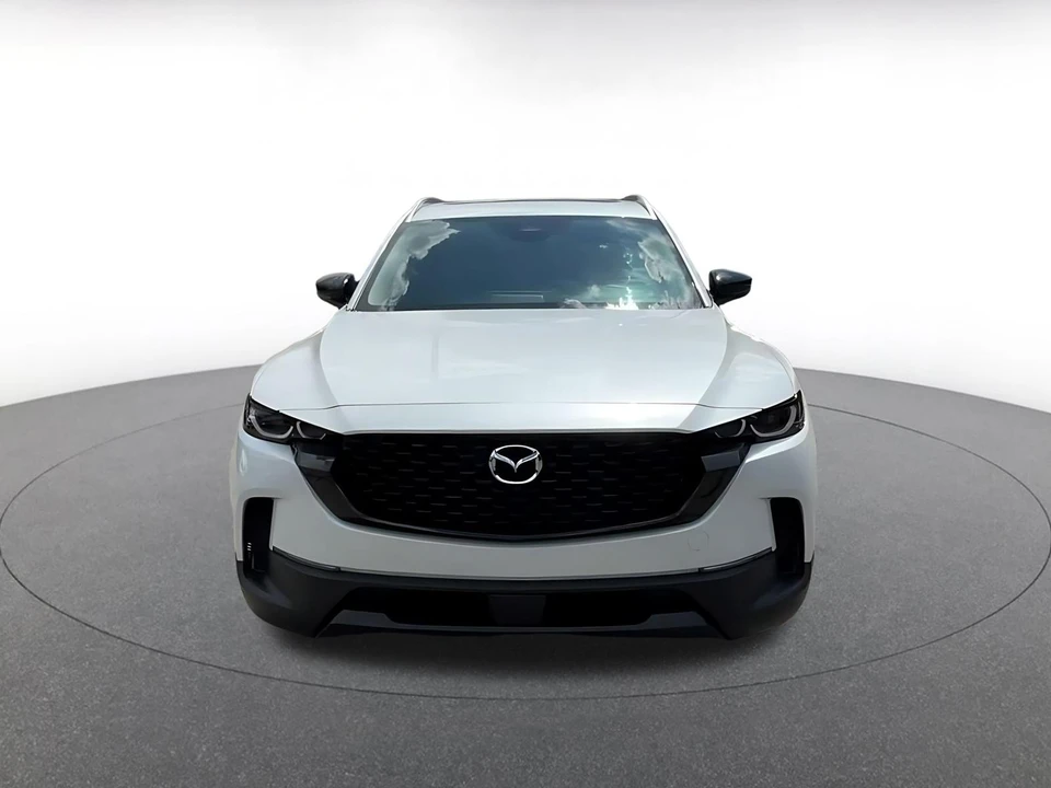 2025 Mazda CX-50 - Image 4 of 31