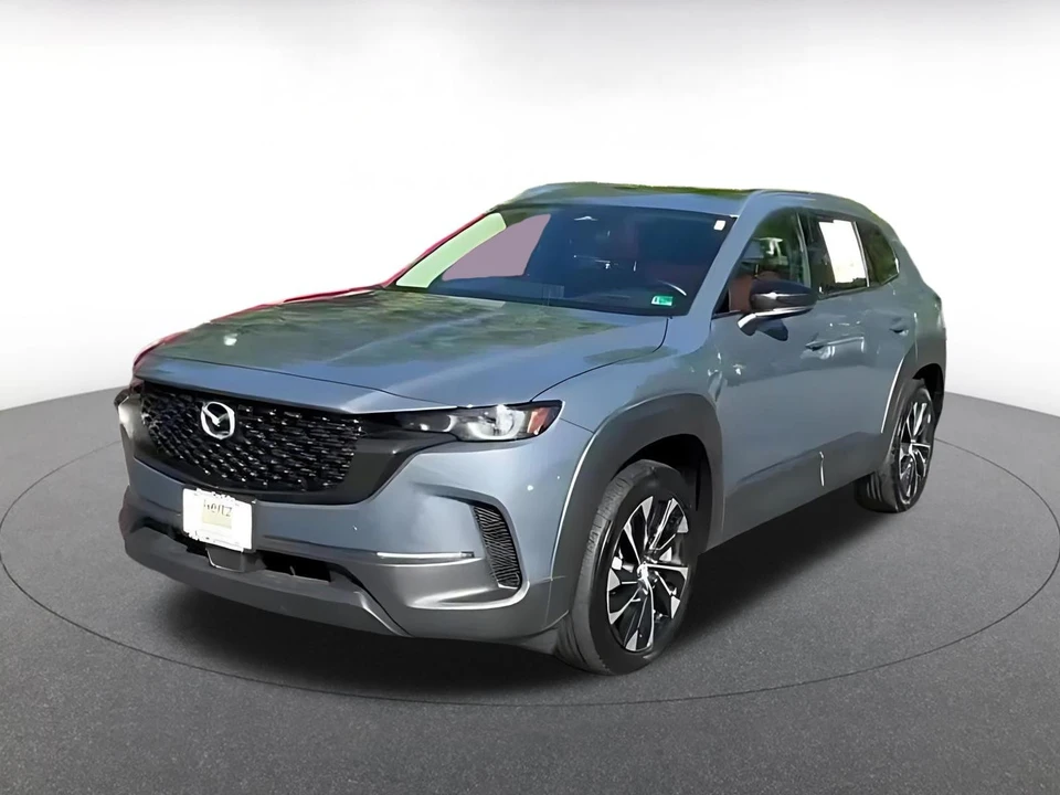 2025 Mazda CX-50 - Image 3 of 31