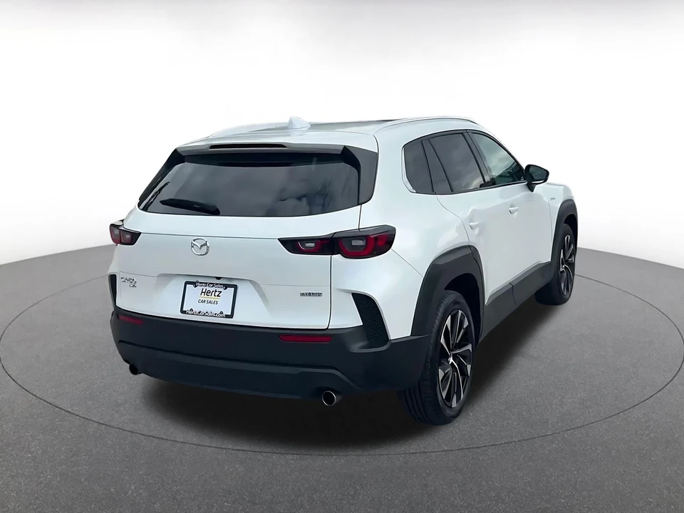 2025 Mazda CX-50 - Image 16 of 31