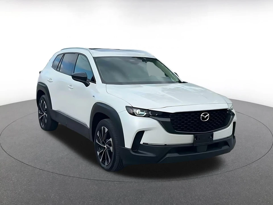 2025 Mazda CX-50 - Image 3 of 31