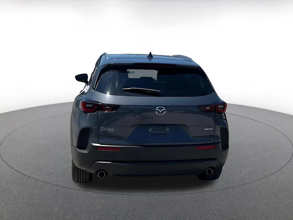 2025 Mazda CX-50 - Image 14 of 31