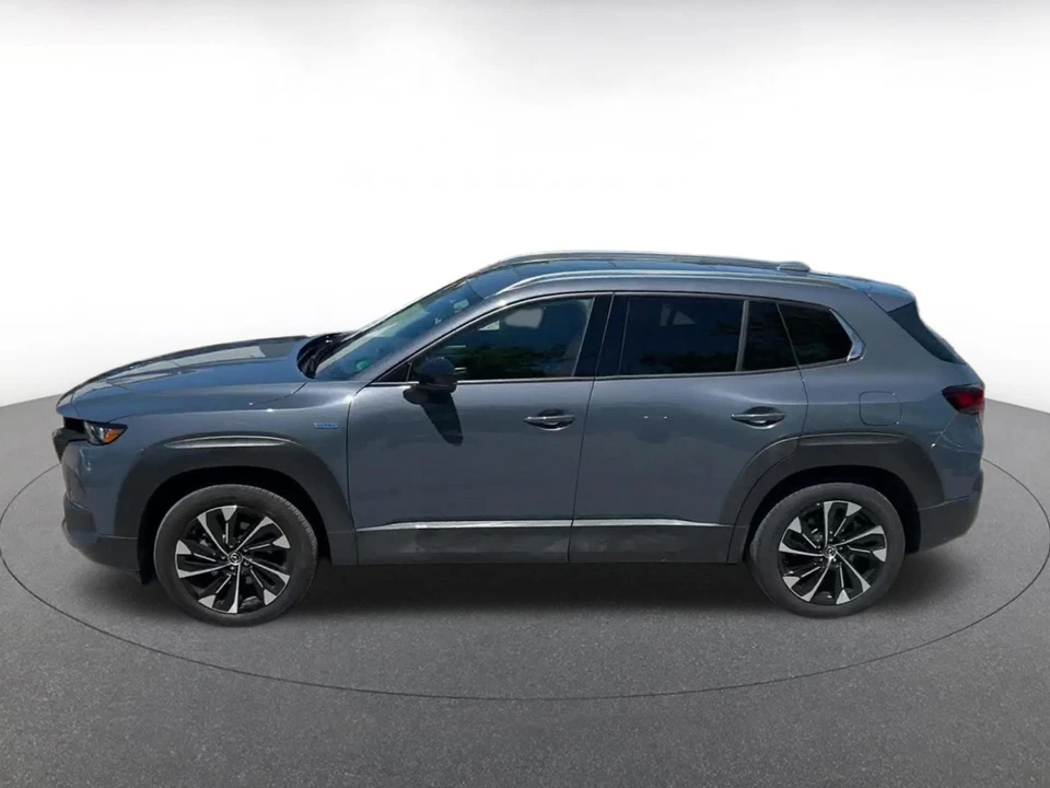 2025 Mazda CX-50 - Image 8 of 31
