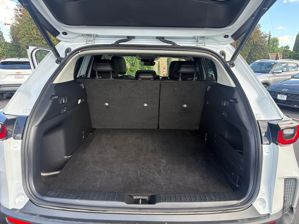 2025 Mazda CX-50 - Image 29 of 31