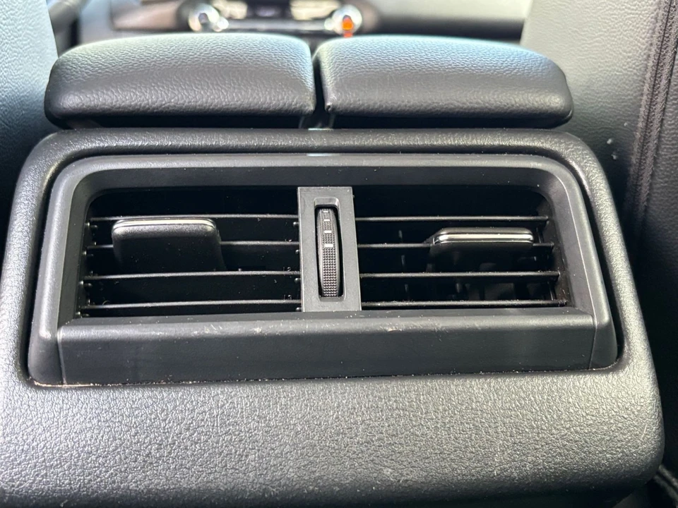 2025 Mazda CX-50 - Image 20 of 31
