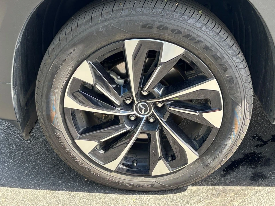 2025 Mazda CX-50 - Image 27 of 31