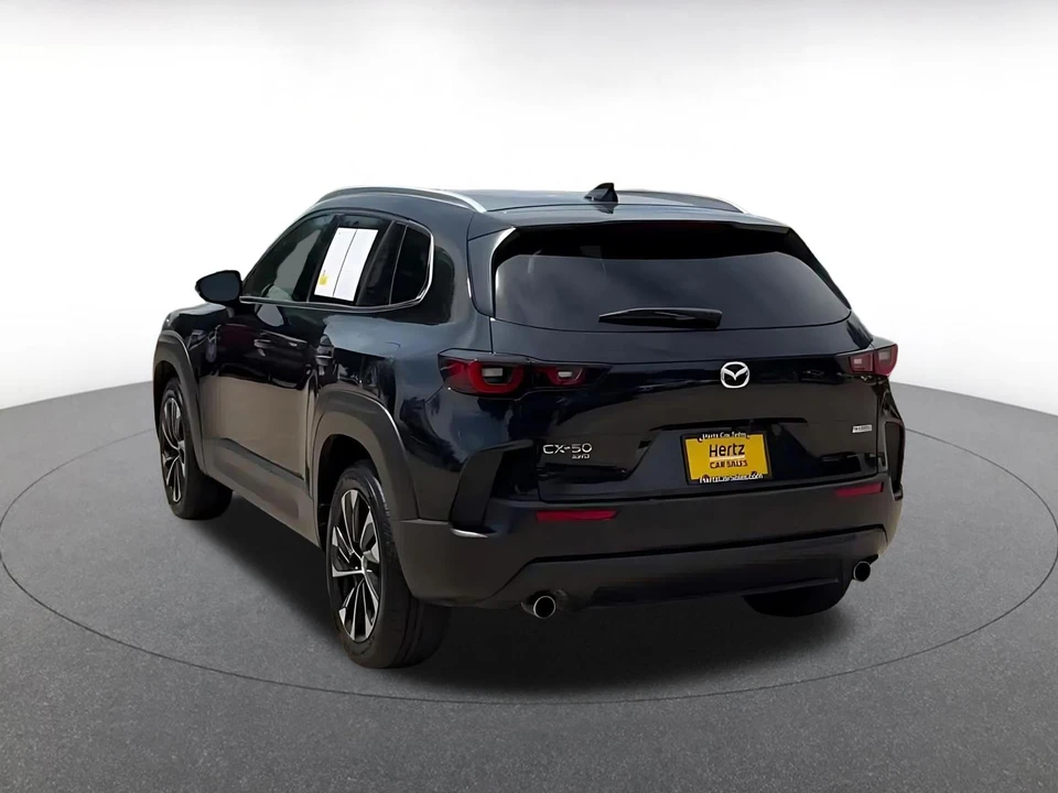 2025 Mazda CX-50 - Image 11 of 31