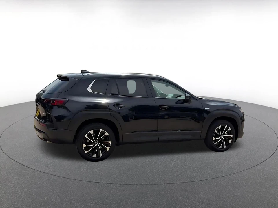 2025 Mazda CX-50 - Image 17 of 31