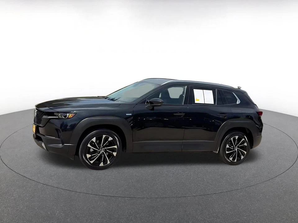 2025 Mazda CX-50 - Image 7 of 31