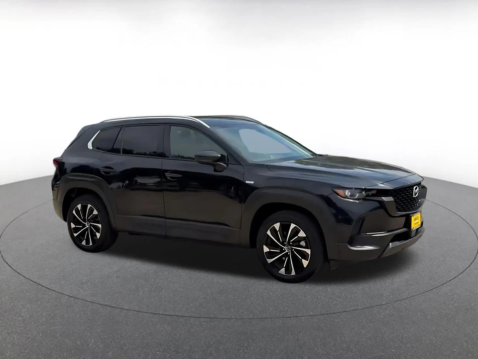 2025 Mazda CX-50 - Image 2 of 31