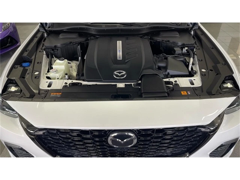 2025 Mazda CX-7 - Image 19 of 31