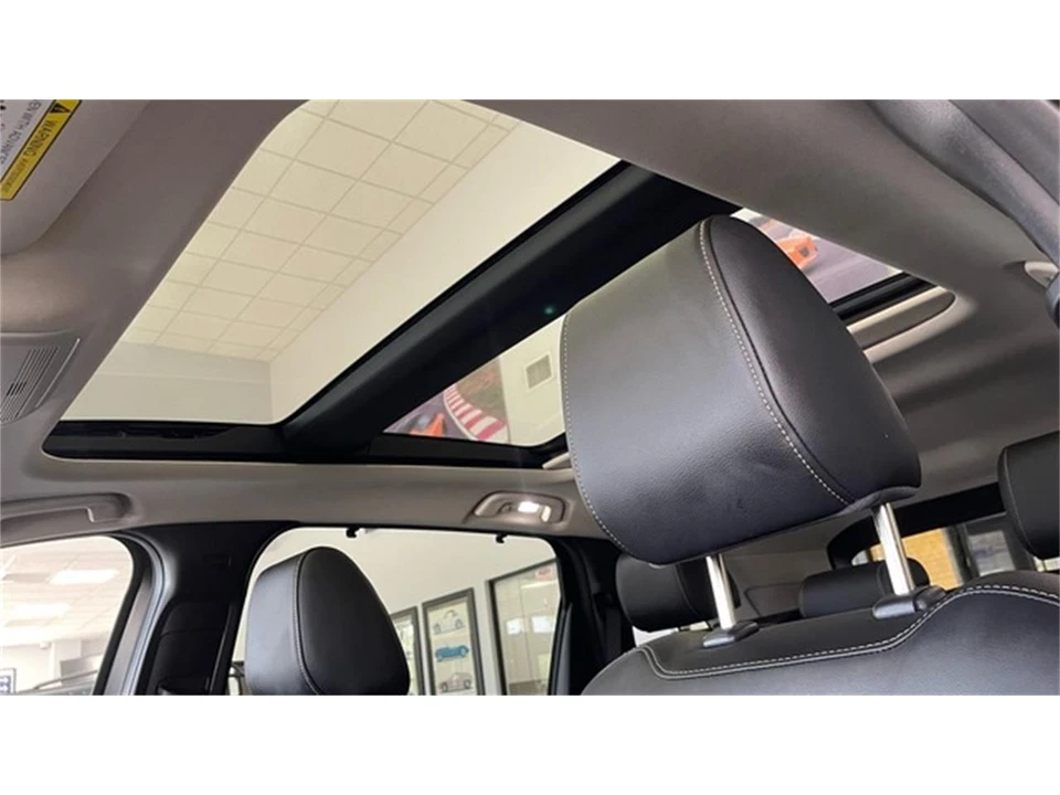 2025 Mazda CX-7 - Image 30 of 31