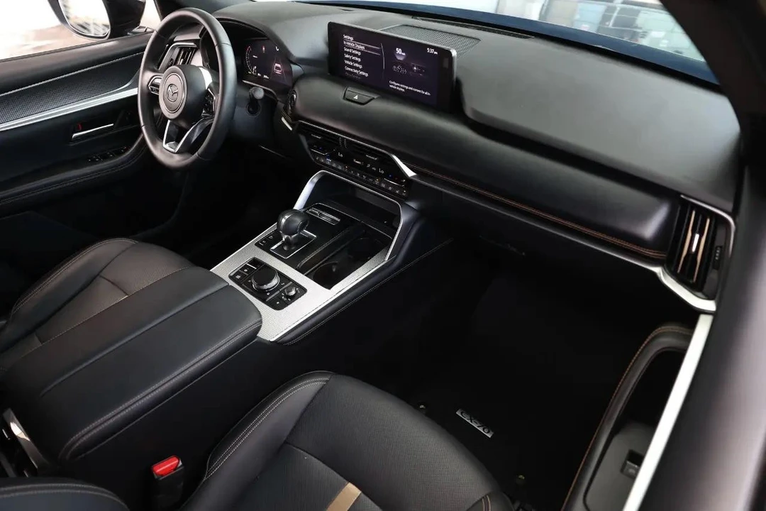 2025 Mazda CX-70 - Image 20 of 21