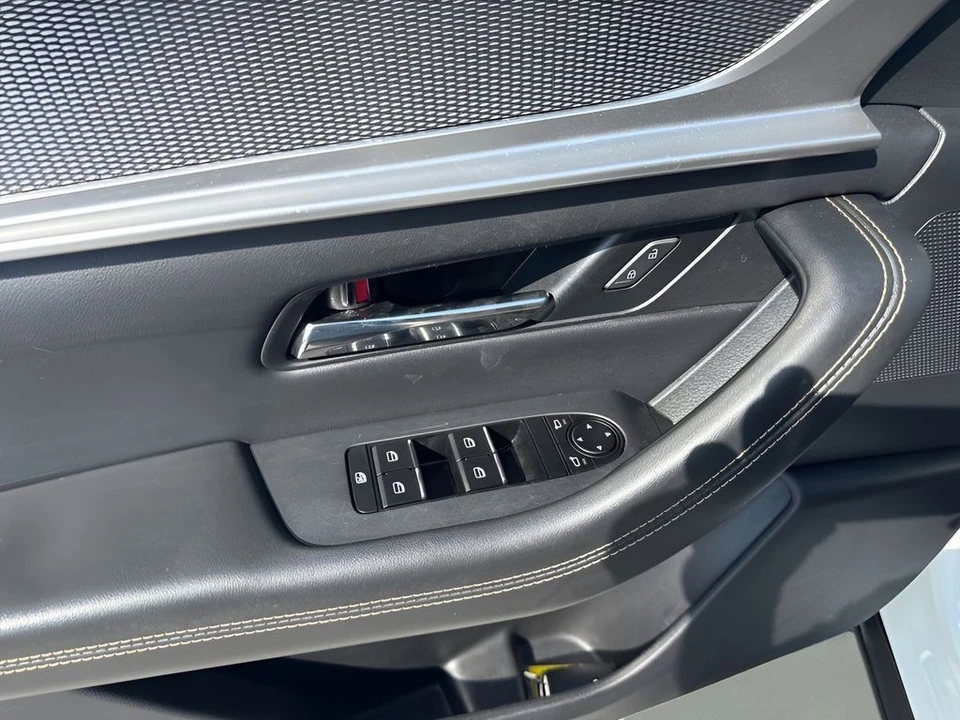 2025 Mazda CX-70 - Image 28 of 31