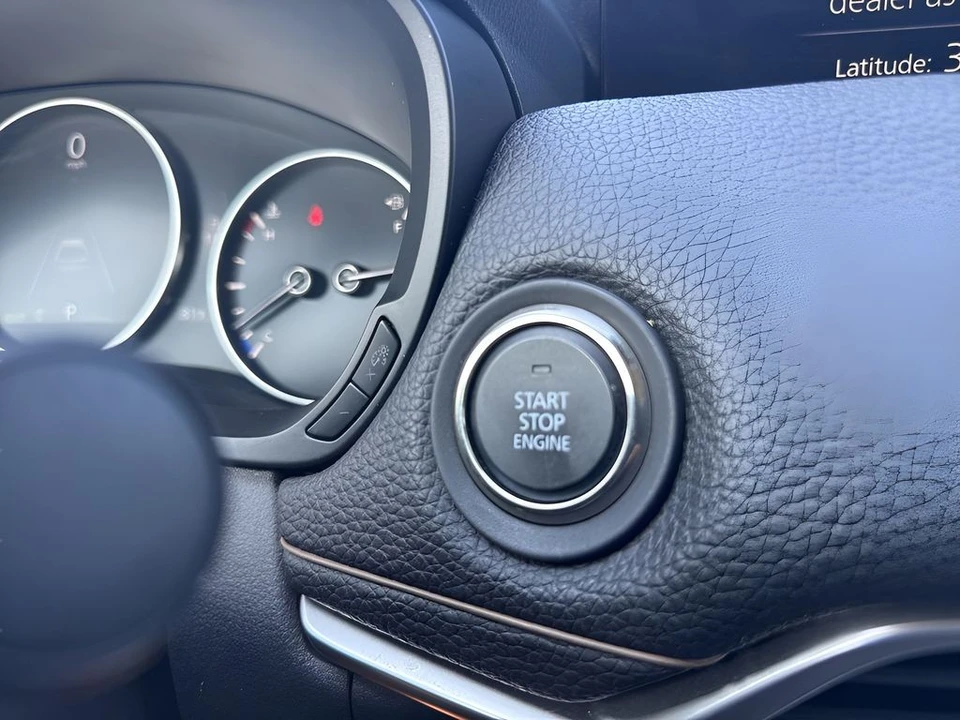 2025 Mazda CX-70 - Image 24 of 31
